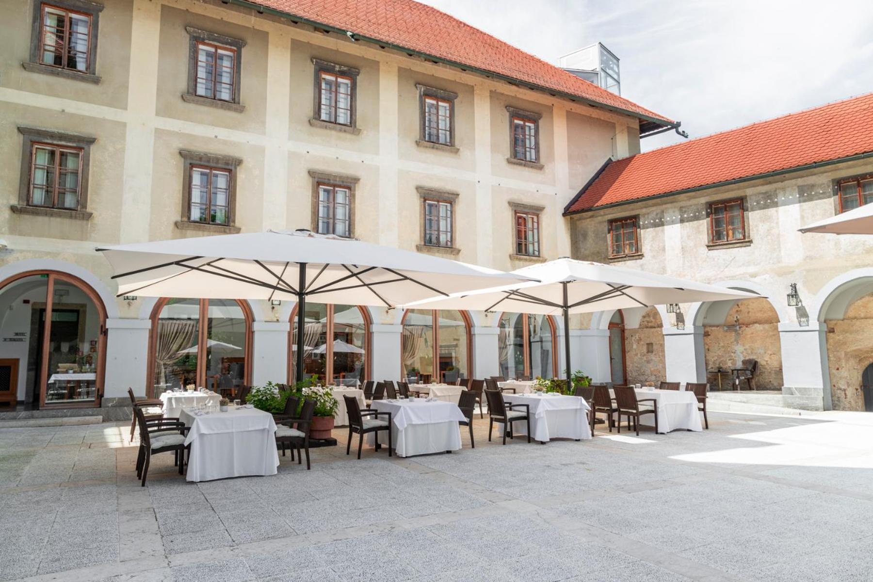 Hotel Grad Otocec - Relais Chateaux Экстерьер фото