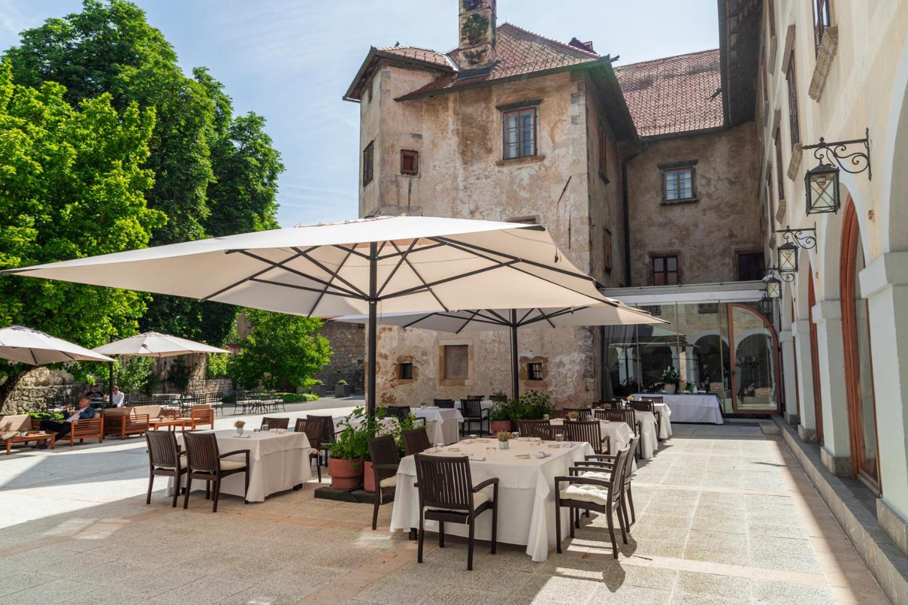Hotel Grad Otocec - Relais Chateaux Экстерьер фото